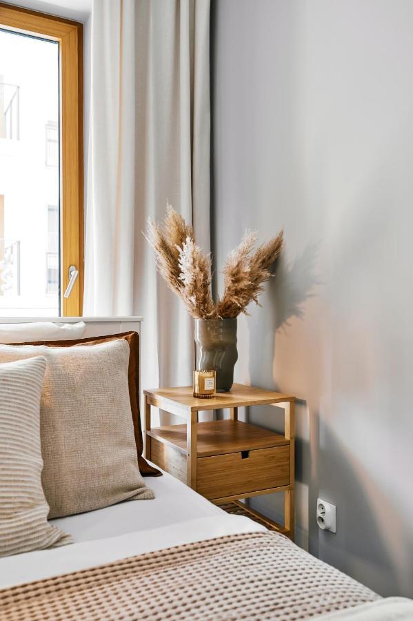 Main Station Art Apartment Краков Экстерьер фото
